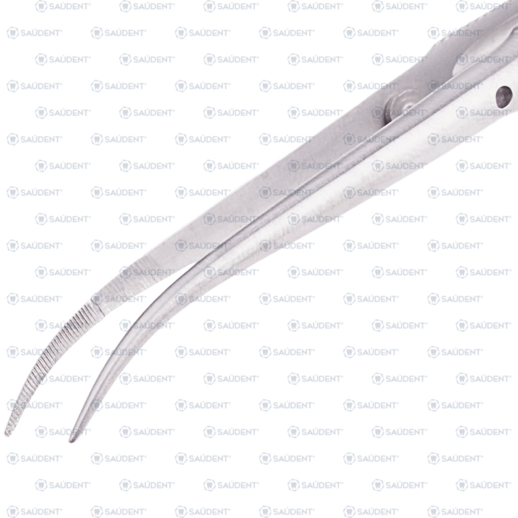 S0212 PINZA CURVA FINA TIPO CASTROVIEJO SAUDENT(1 PZ)